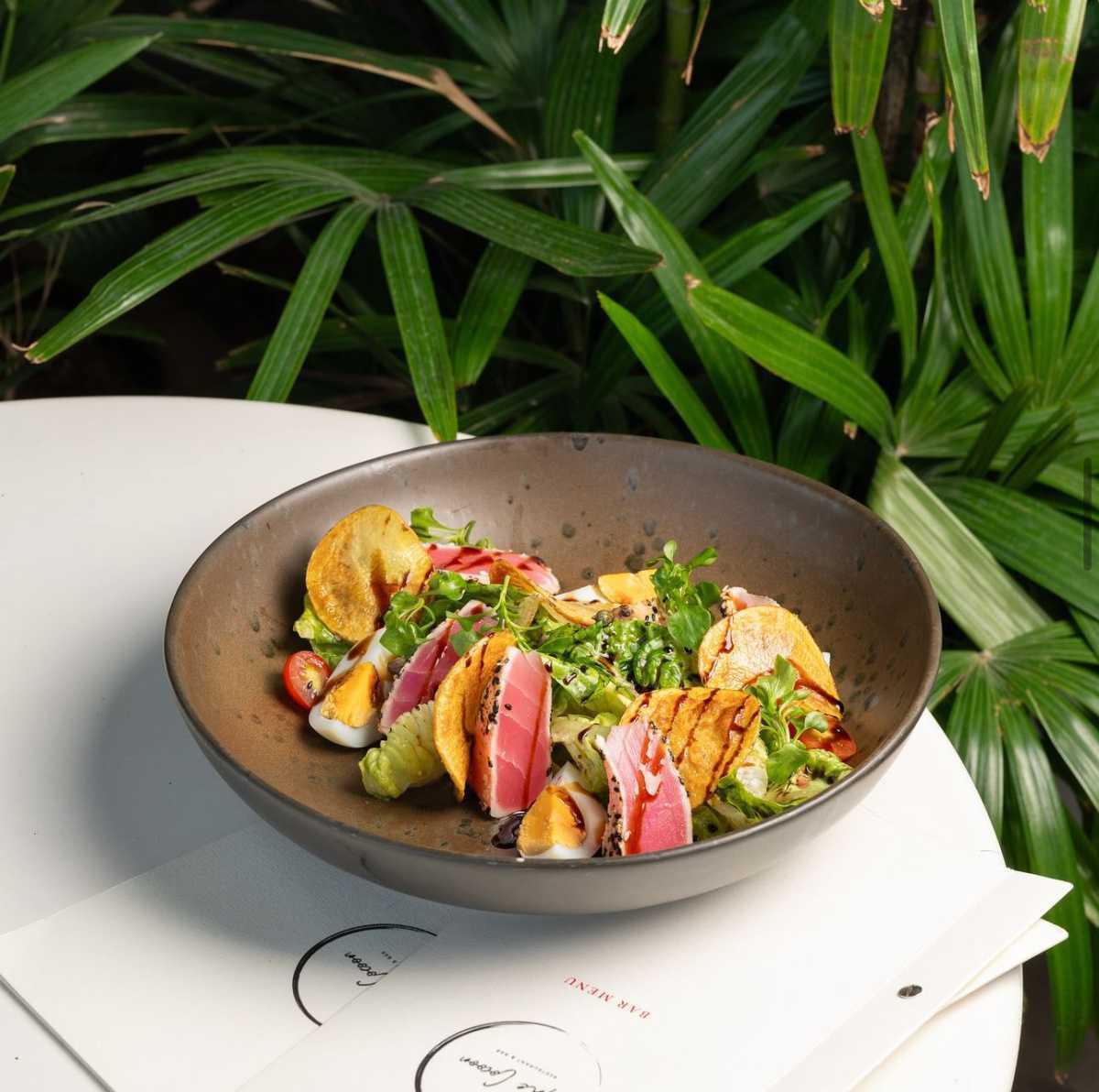 THE COCOON • VIEWPOINT THE COCOON • VIEWPOINT