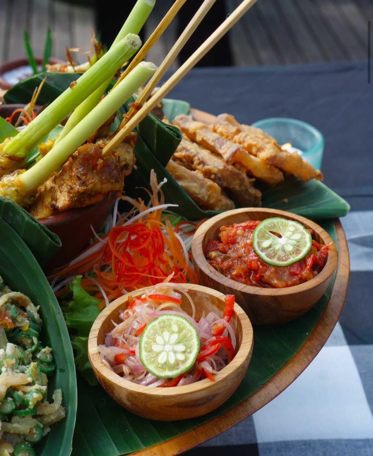 KEPITU RESTAURANT AT THE KAYON RESORT KEPITU RESTAURANT AT THE KAYON RESORT
