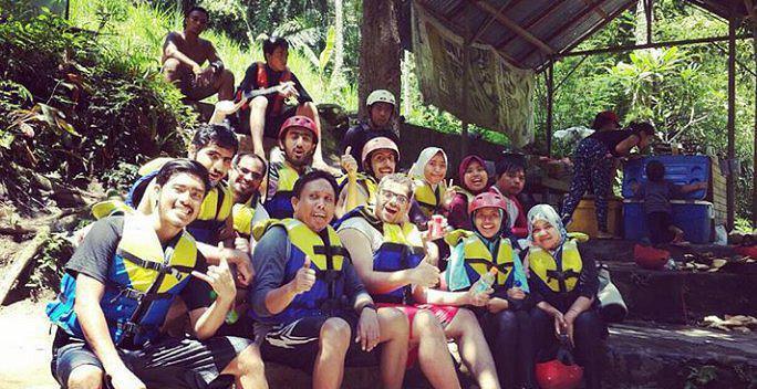 UBUD BALI WHITE WATER RAFTING ADVENTURE UBUD BALI WHITE WATER RAFTING ADVENTURE