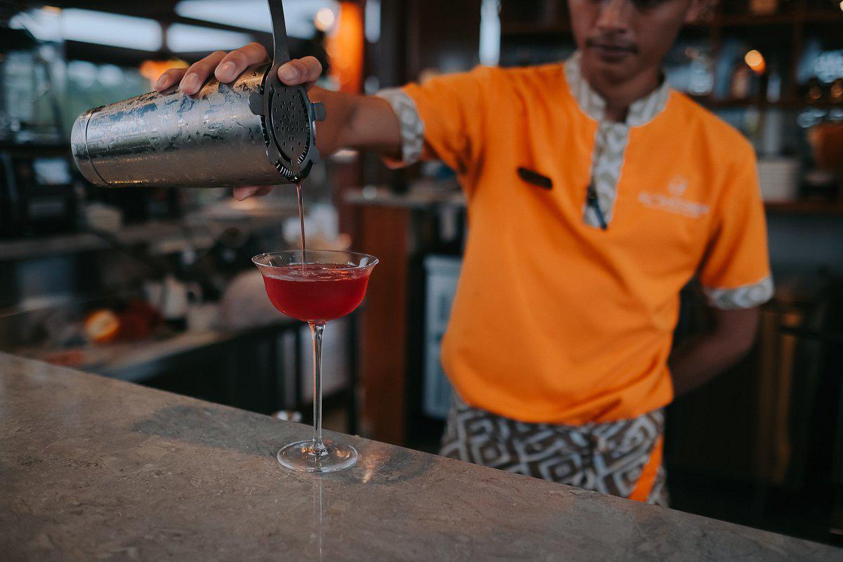 SKY LOUNGE BY ELY'S KITCHEN