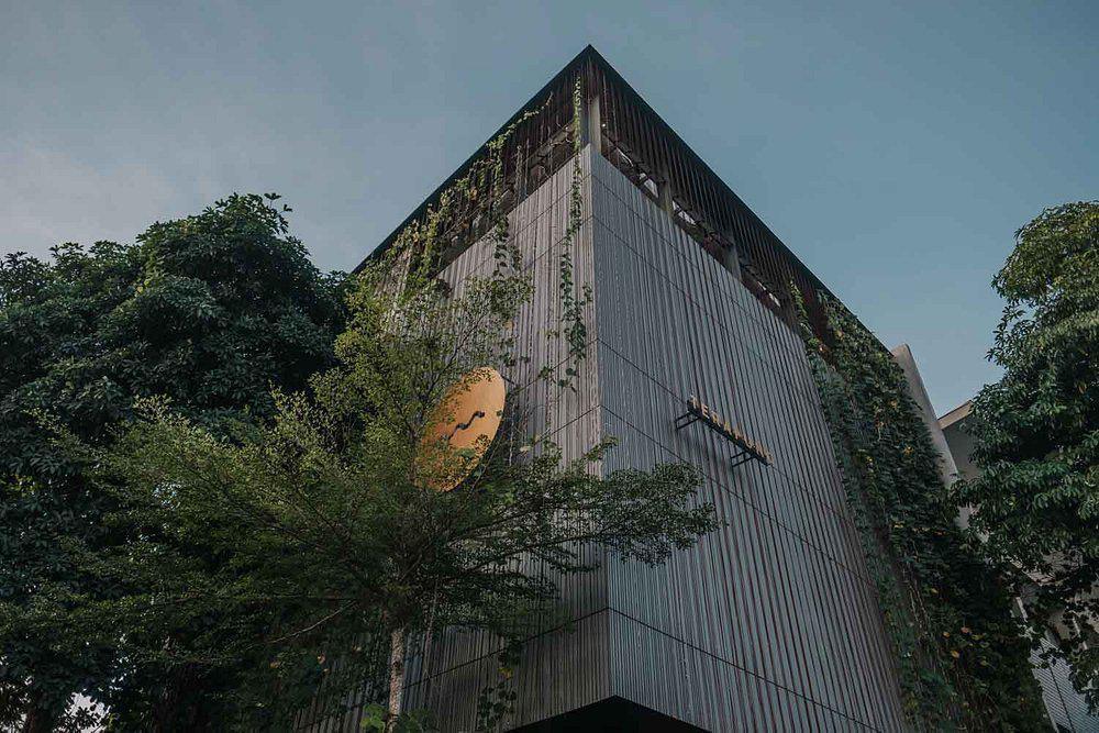 TERAPUNG FLOAT CLUB SEMINYAK TERAPUNG FLOAT CLUB SEMINYAK