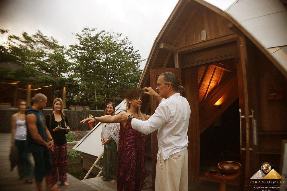 PYRAMIDS OF CHI PYRAMIDS OF CHI