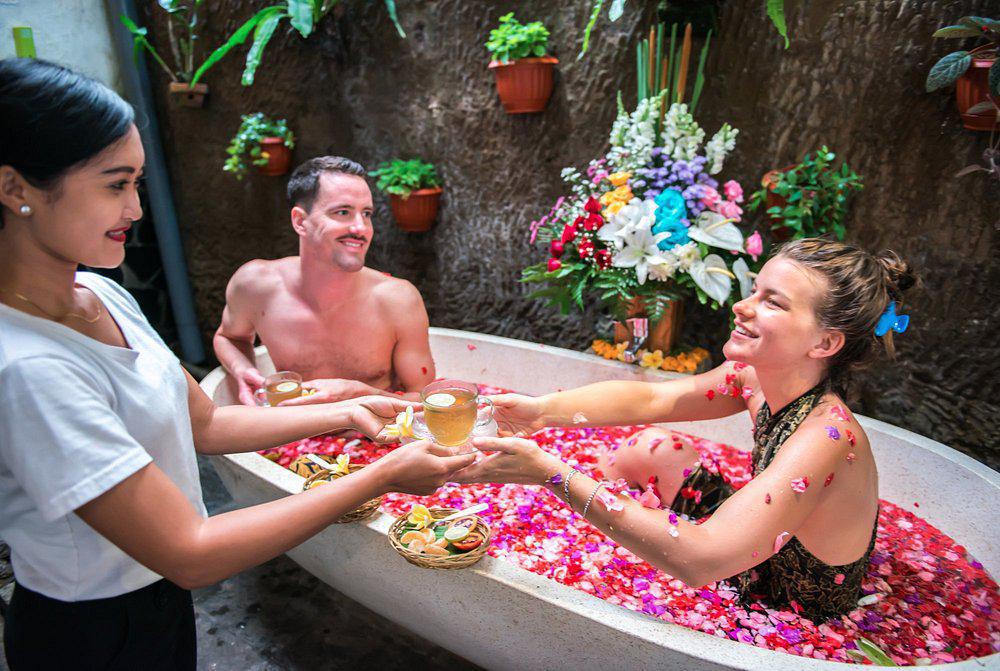 SANG SPA AND YOGA SANG SPA AND YOGA