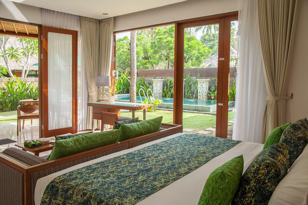 LEGIAN BEACH HOTEL