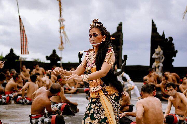 KECAK AND FIRE DANCE TICKET AT ULUWATU TEMPLE KECAK AND FIRE DANCE TICKET AT ULUWATU TEMPLE