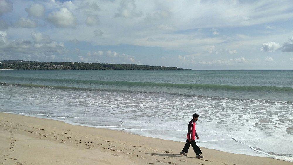 JIMBARAN BEACH JIMBARAN BEACH