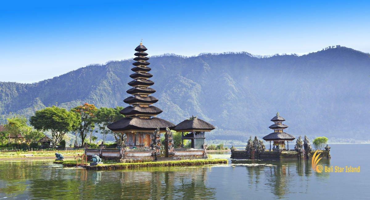 ULUN DANU BERATAN TEMPLE
