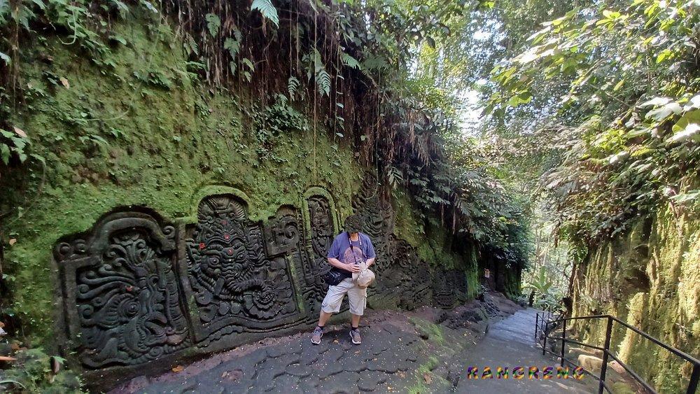 RANG RENG CAVE RANG RENG CAVE