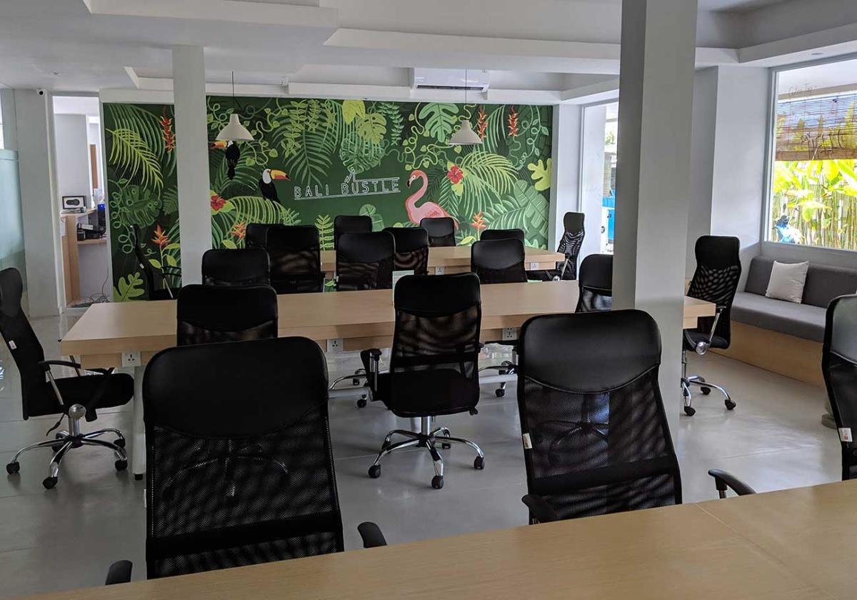 BALI BUSTLE CO WORKING & CO LIVING