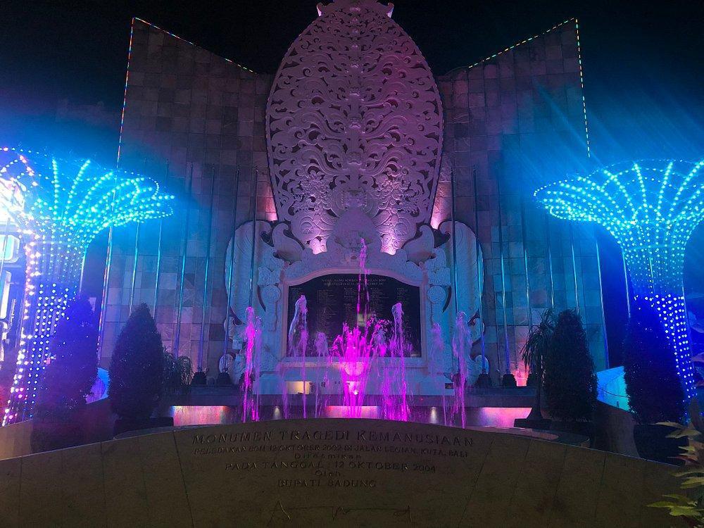 JALAN LEGIAN JALAN LEGIAN