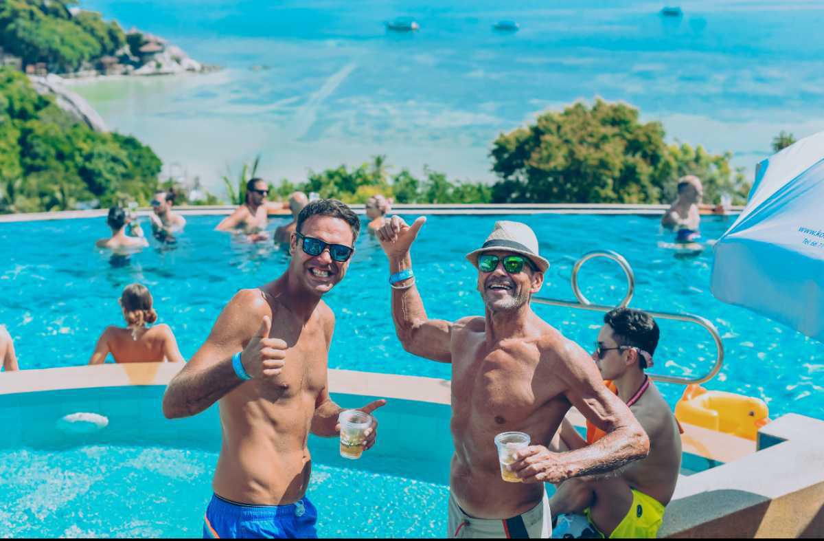 B2TG • BACK TO THE GROOVE B2TG • BACK TO THE GROOVE