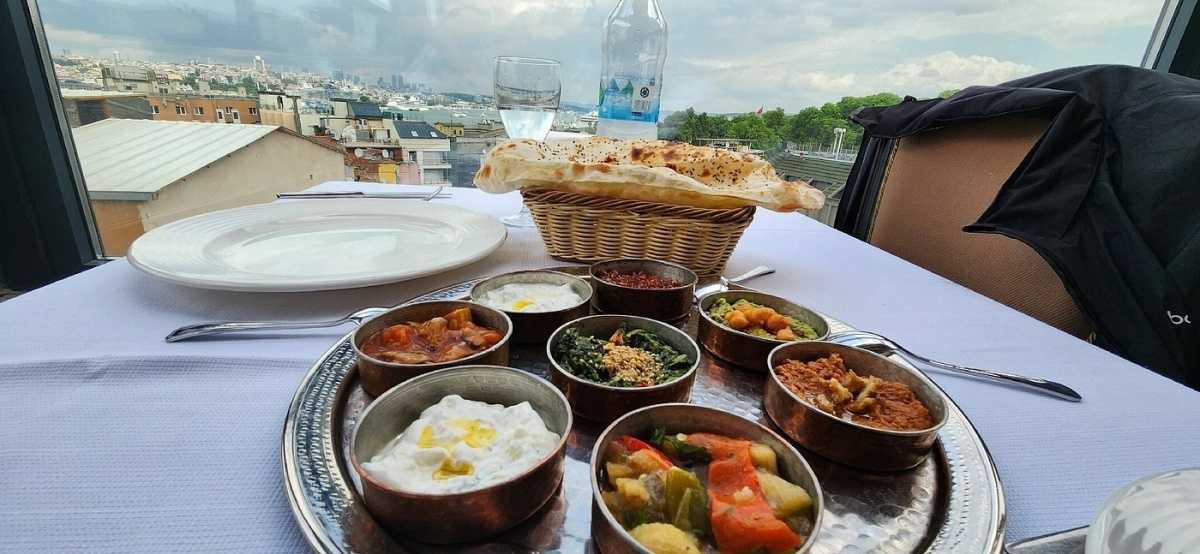 PINO GARE ROOF RESTAURANT