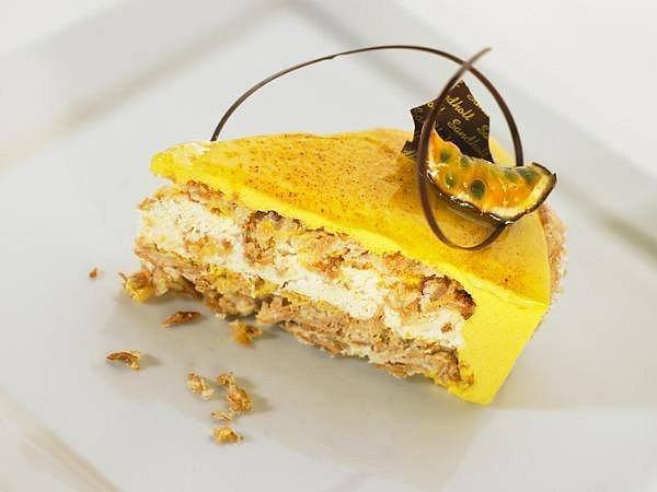 SANDHOLT REYKJAVIK SANDHOLT REYKJAVIK