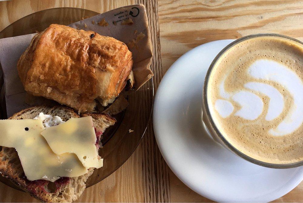 REYKJAVIK ROASTERS REYKJAVIK ROASTERS