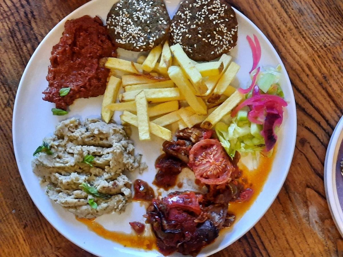 KEM KÜM EGYPTIAN STREET FOOD