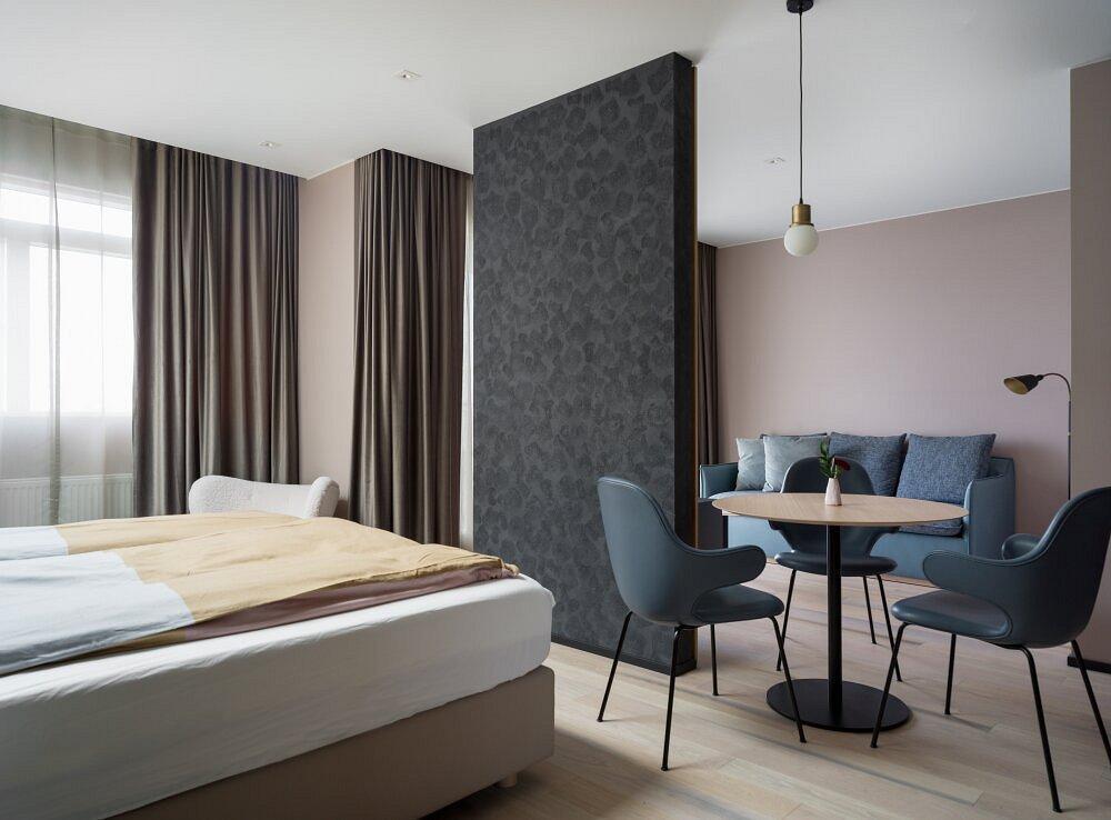 HOTEL LOTUS