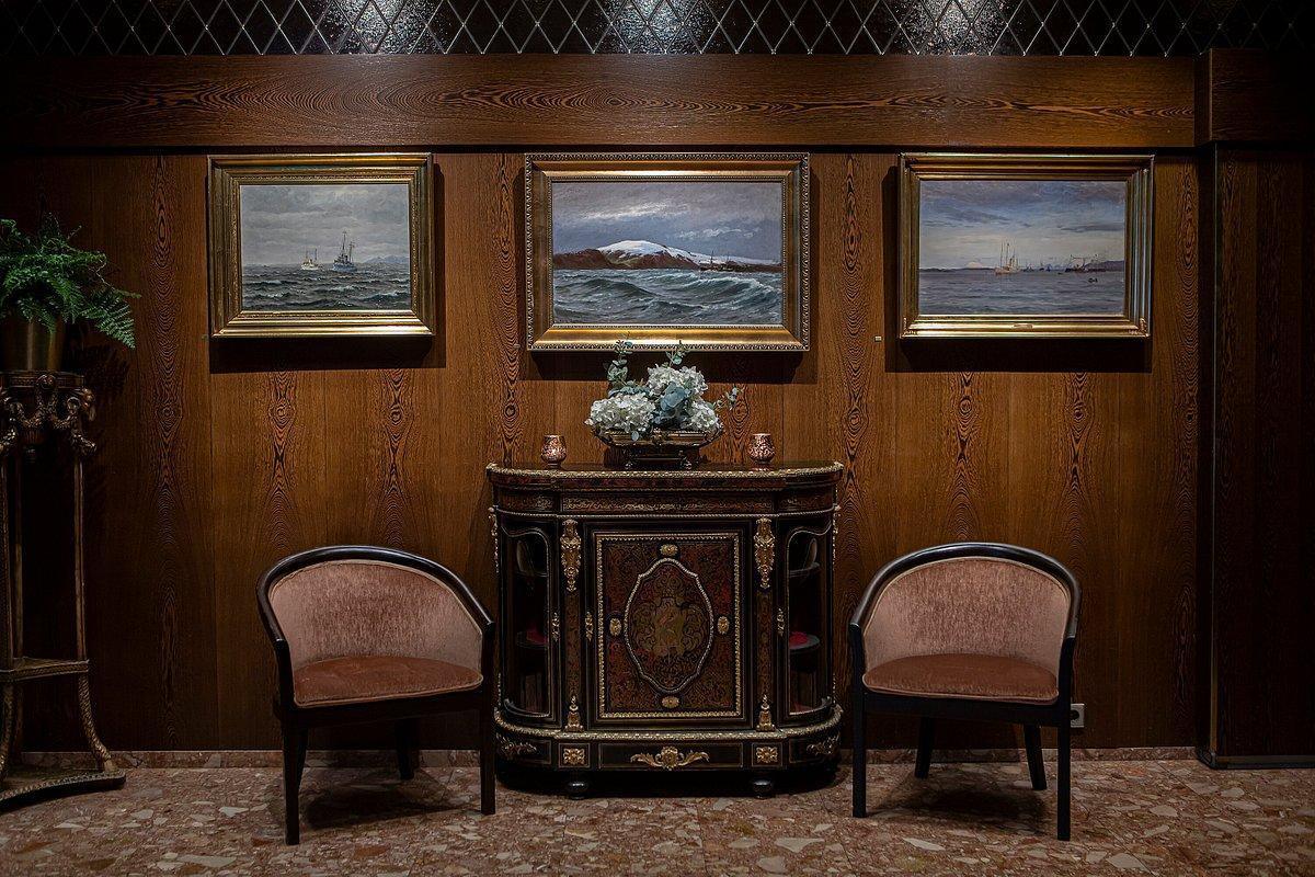 HOTEL HOLT - THE ART HOTEL HOTEL HOLT - THE ART HOTEL