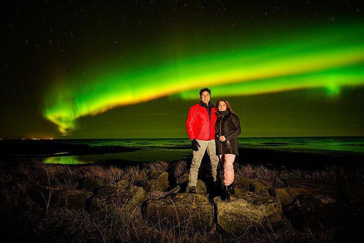 AWARD WINNING NORTHERN LIGHTS TOUR WITH PHOTOS & WARM SNOWSUIT