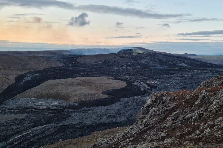 VOLCANO HIKE WITH A GEOLOGIST SMALL-GROUP TOUR