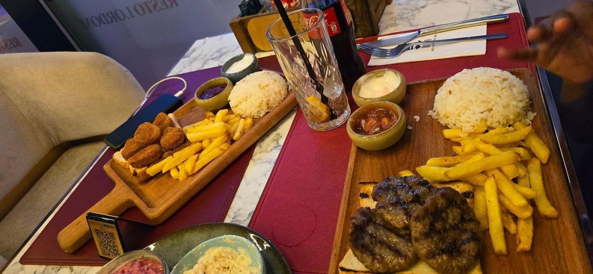 RESTO LORDOM BOMONTI RESTO LORDOM BOMONTI