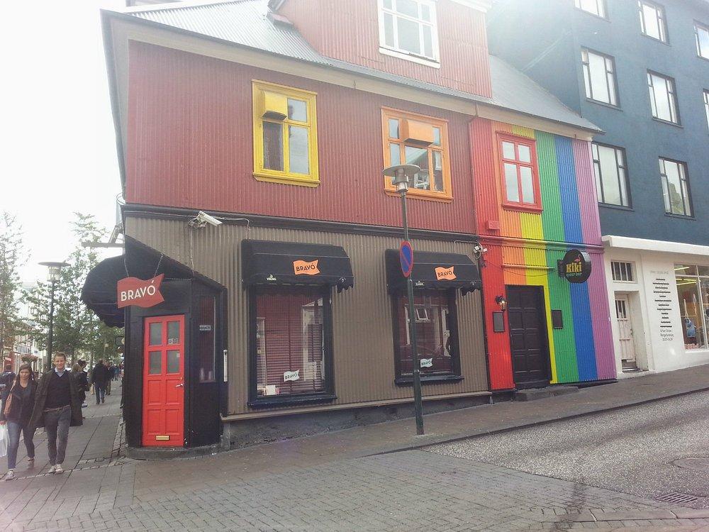 KIKI QUEER BAR KIKI QUEER BAR