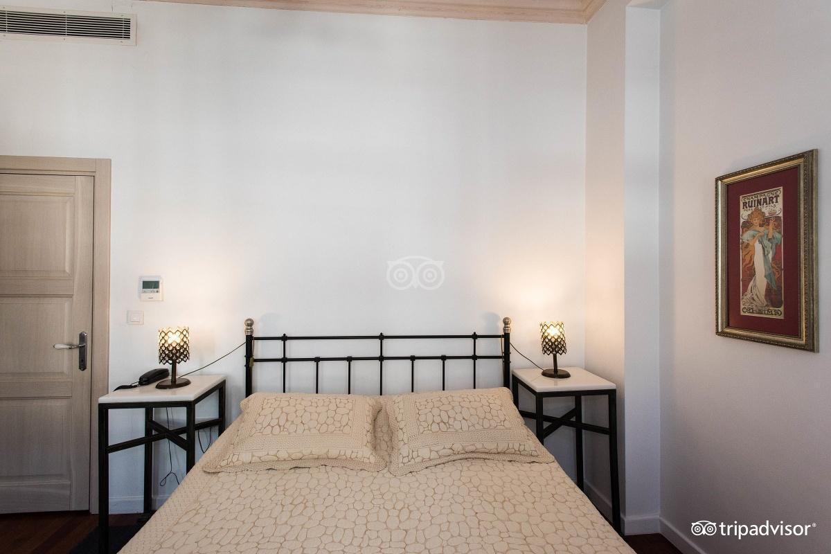 VILLA PERA SUITE HOTEL