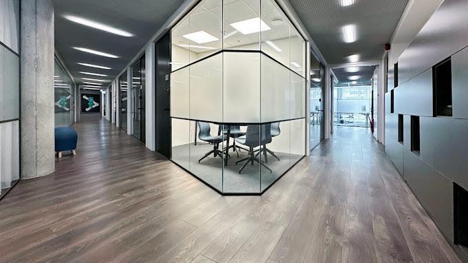 REGUS - REYKJAVIK, HARBOUR SQUARE REGUS - REYKJAVIK, HARBOUR SQUARE