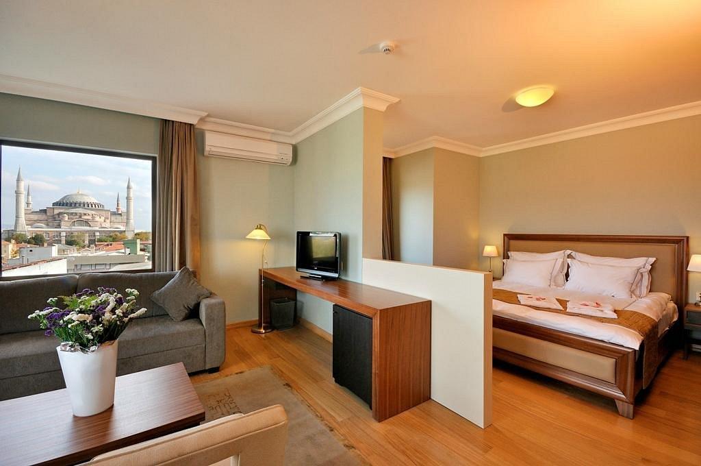 AGORA LIFE HOTEL AGORA LIFE HOTEL