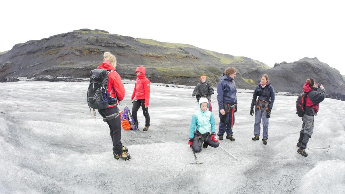 ICELANDIC MOUNTAIN GUIDES BY ICELANDIA - OFFICES ICELANDIC MOUNTAIN GUIDES BY ICELANDIA - OFFICES