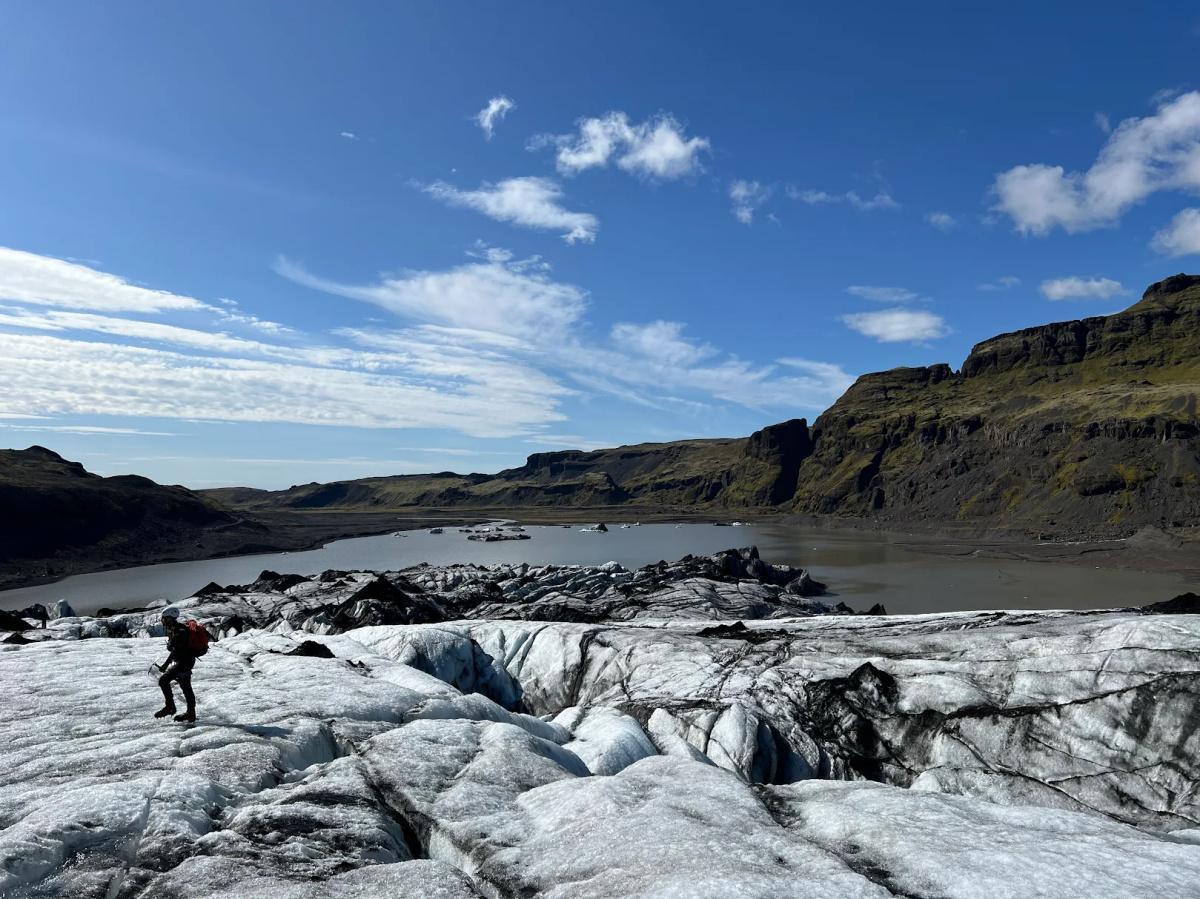 ARCTIC ADVENTURES