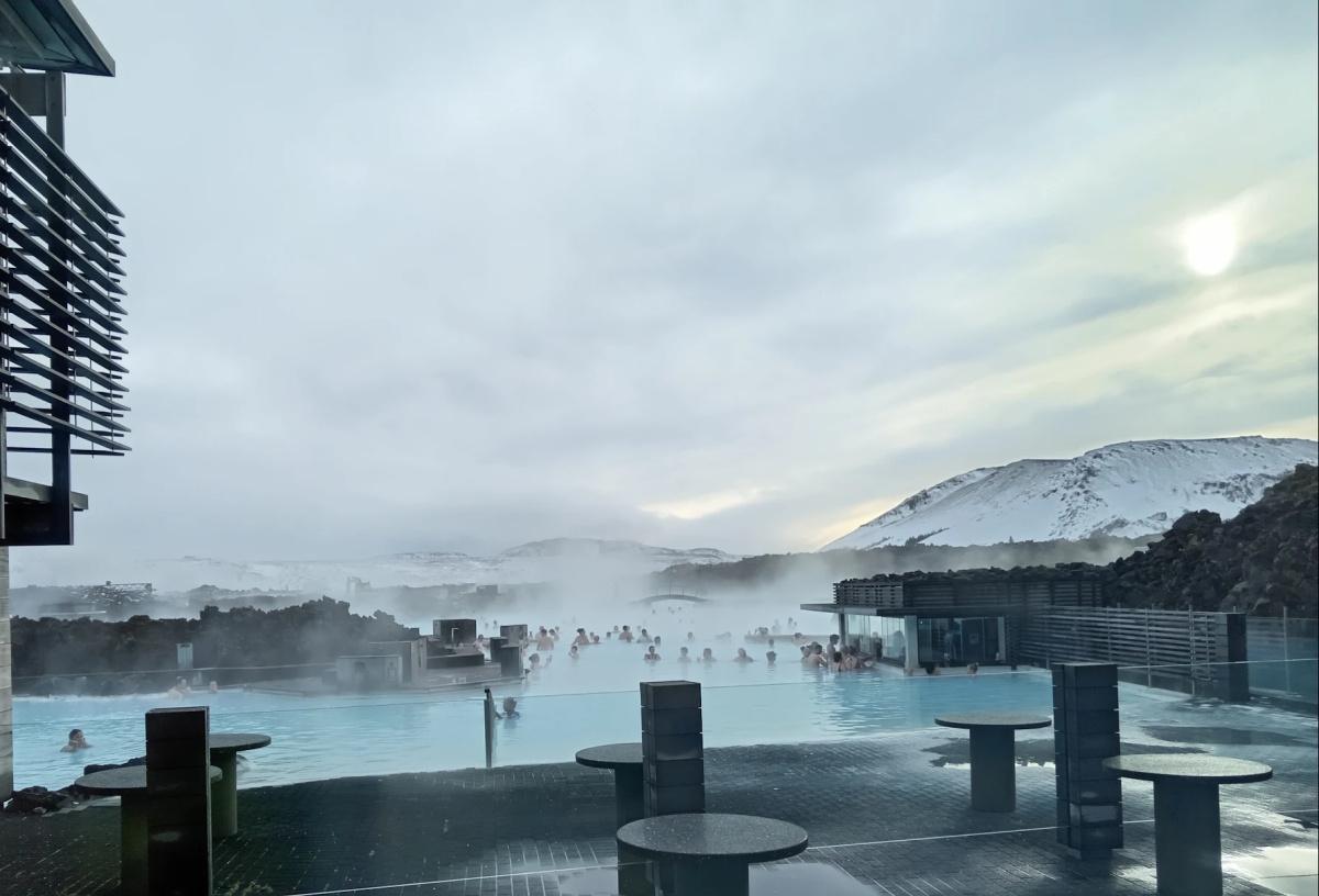 BUSTRAVEL ICELAND