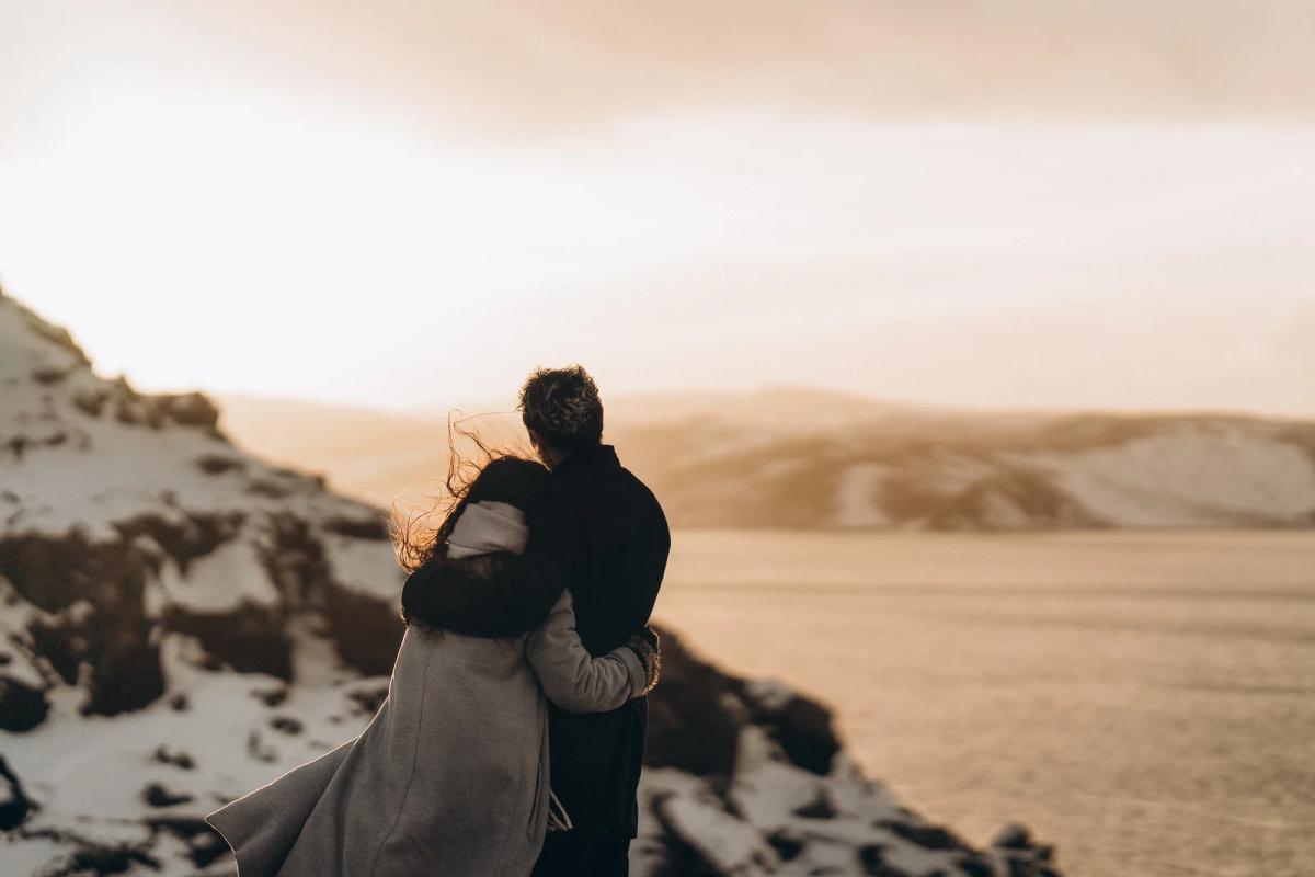 CAROLINE VABRIT PHOTOGRAPHY - ICELAND ELOPEMENT AND ENGAGEMENT CAROLINE VABRIT PHOTOGRAPHY - ICELAND ELOPEMENT AND ENGAGEMENT
