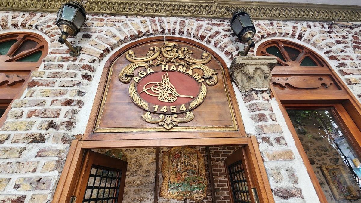 AGA HAMAMI AGA HAMAMI