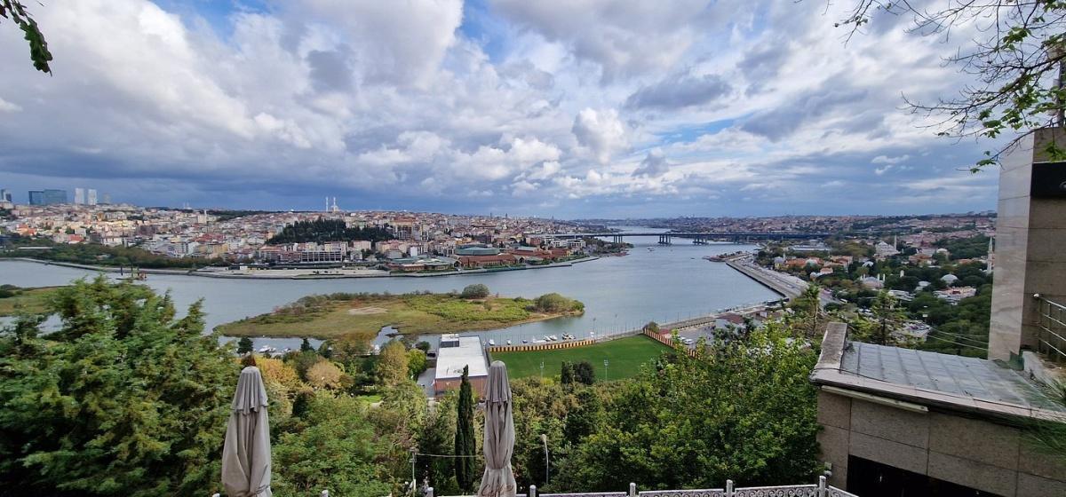 ISTANBUL TWO CONTINENTS TOUR BY BUS AND BOSPHORUS CRUISE ISTANBUL TWO CONTINENTS TOUR BY BUS AND BOSPHORUS CRUISE