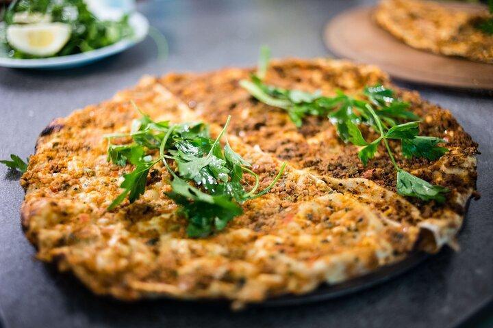 ISTANBUL TRADITIONAL FOOD TOUR WITH DINNER ON OFF-TOURISTY-PATH ISTANBUL TRADITIONAL FOOD TOUR WITH DINNER ON OFF-TOURISTY-PATH