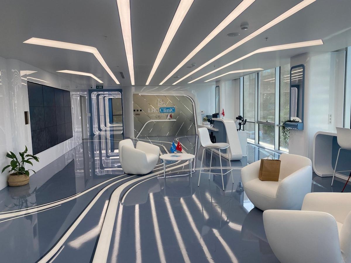 LONG HAIR CENTER LONG HAIR CENTER