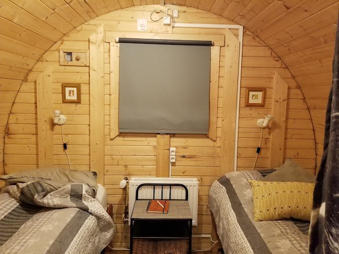 ÁSAHRAUN GUESTHOUSE ÁSAHRAUN GUESTHOUSE