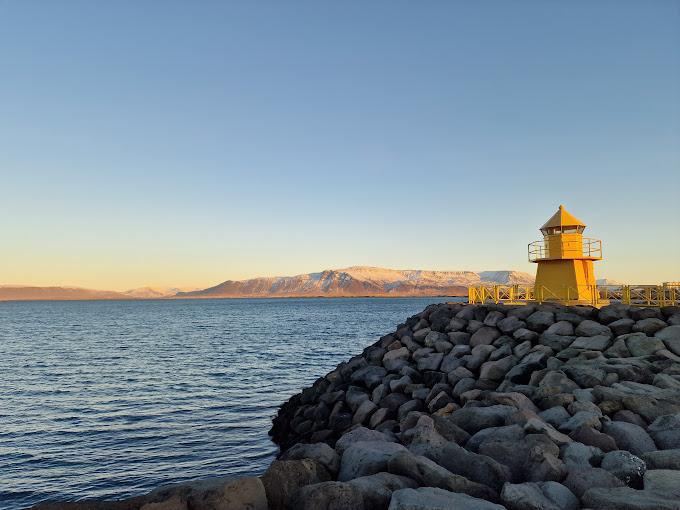 HÖFÐI LODGE
