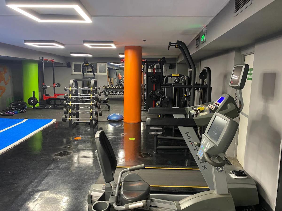 FOCUS FITNESS SPORTS CENTER FOCUS FITNESS SPORTS CENTER