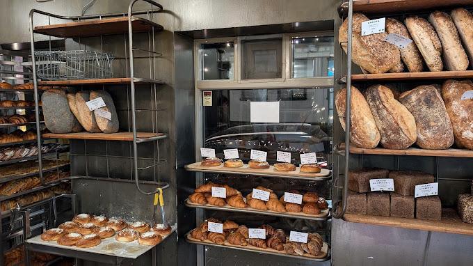 BRAUÐ & CO BRAUÐ & CO