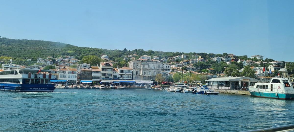 ISTANBUL PRINCES ISLAND TOUR WITH LUNCH & HOTEL TRANSFER