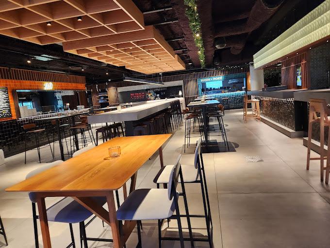 HAFNARTORG GALLERY MATHÖLL HAFNARTORG GALLERY MATHÖLL