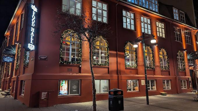 PÓSTHÚS MATHÖLL PÓSTHÚS MATHÖLL