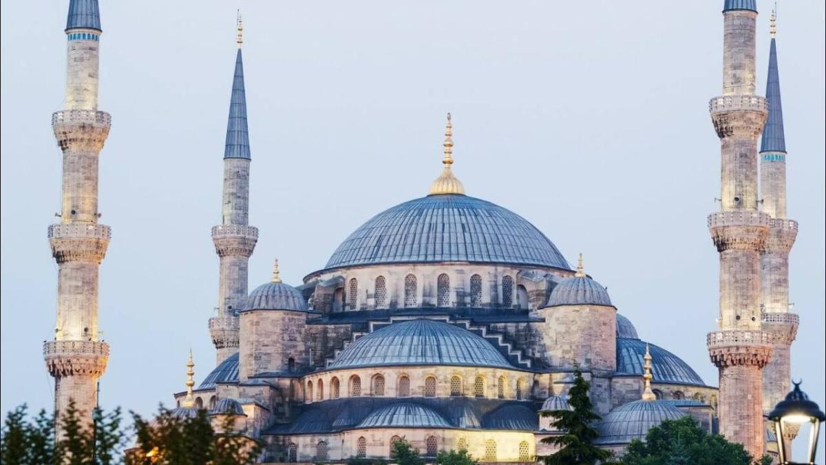 OLD ISTANBUL WALKING TOUR OLD ISTANBUL WALKING TOUR