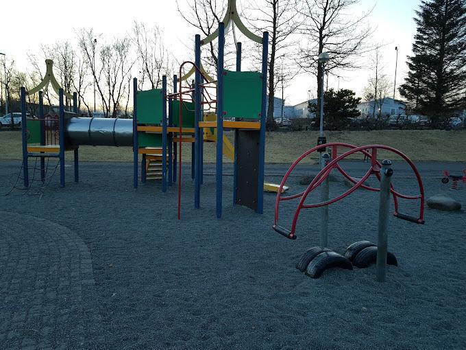 KÓP SWIMMING POOL KÓPAVOGUR KÓP SWIMMING POOL KÓPAVOGUR