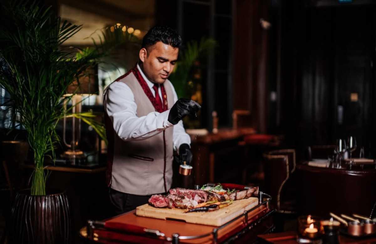 WORLD CUT STEAKHOUSE