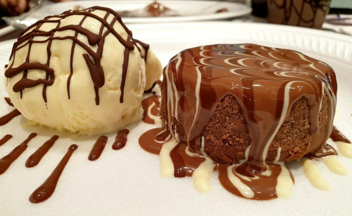 THE CHOCO MONARCH THE CHOCO MONARCH