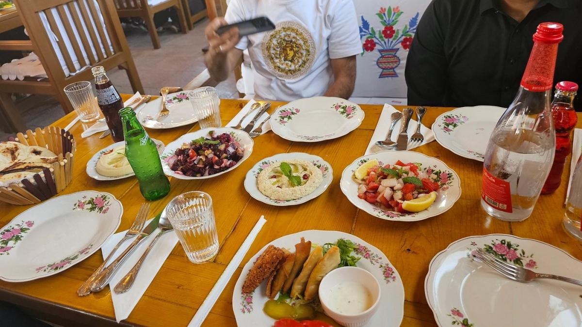 AL KHAYMA HERITAGE RESTAURANT & CAFE AL KHAYMA HERITAGE RESTAURANT & CAFE