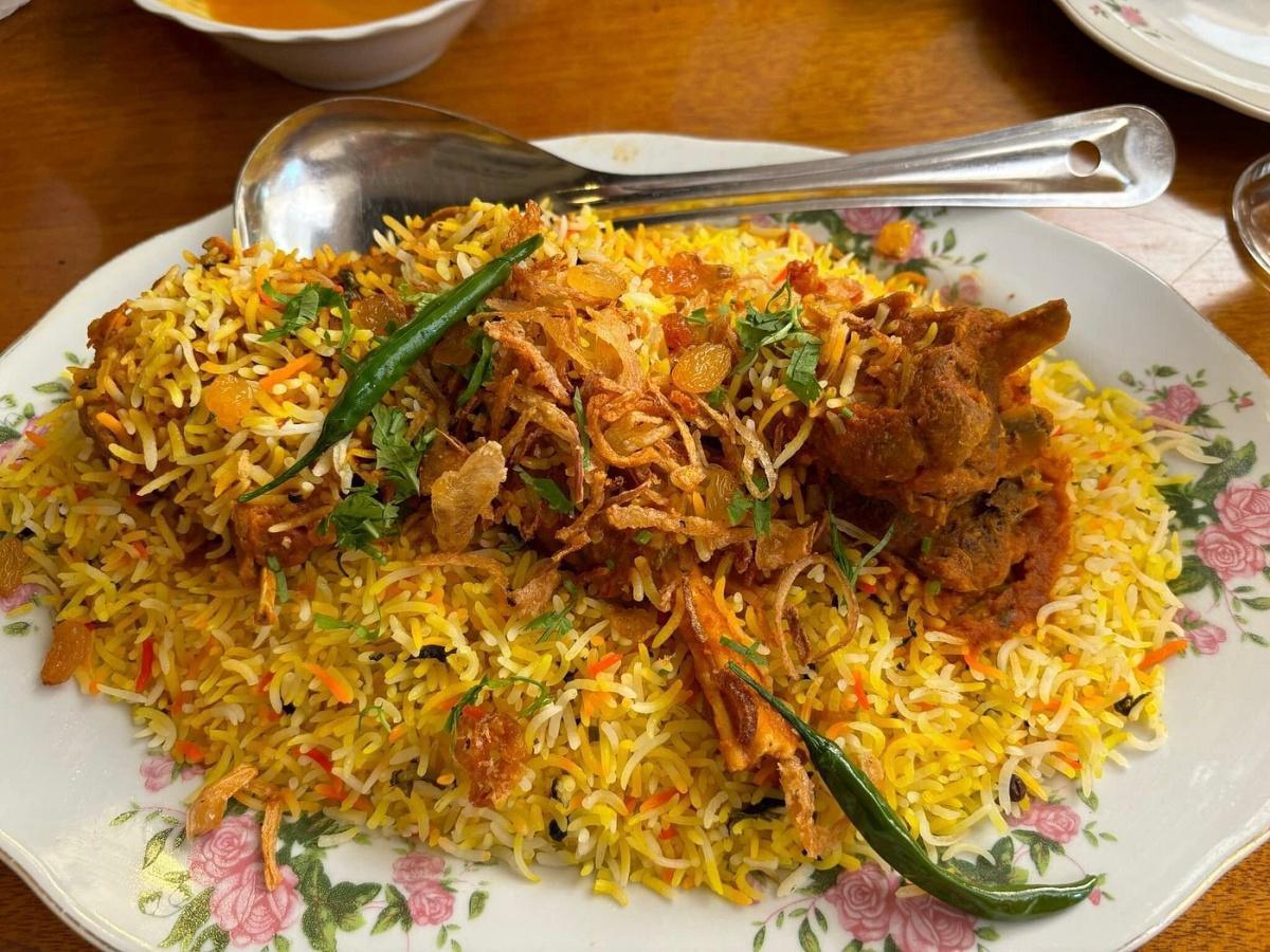 AL KHAYMA HERITAGE RESTAURANT & CAFE AL KHAYMA HERITAGE RESTAURANT & CAFE