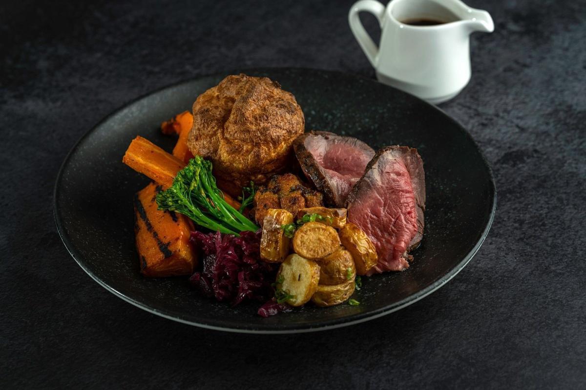 FIRE LAKE GRILL HOUSE RESTAURANT & BAR